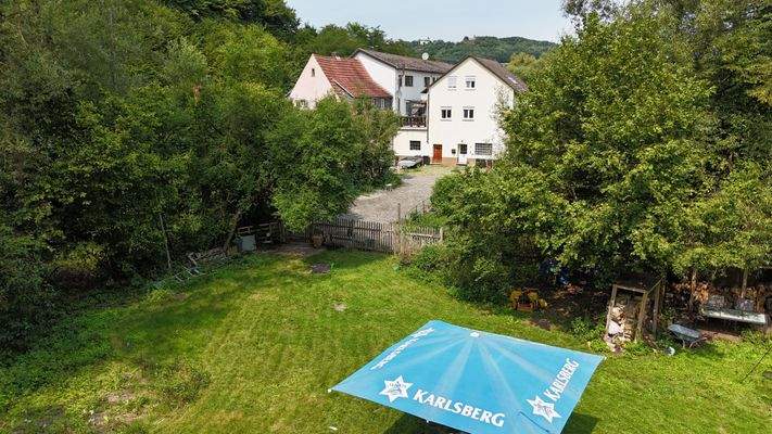 Ansicht Süden mit Garten