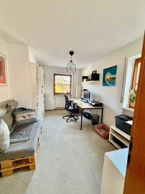 H 2603 Büro 1. OG.jpeg