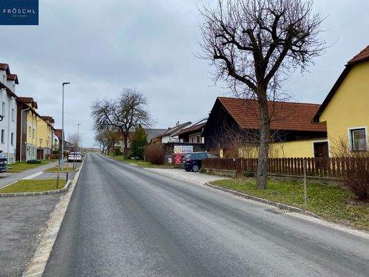 Straße Richtung Zwettl