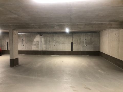 Pöcking Garage, Pöcking Stellplatz