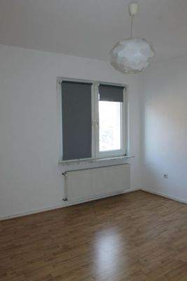 Schlafzimmer 1 Ansicht 1/2