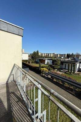 OG: Balkon Schlafzimmer