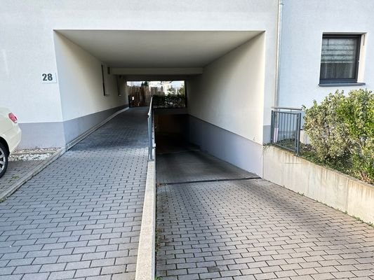 Zufahrt Tiefgarage