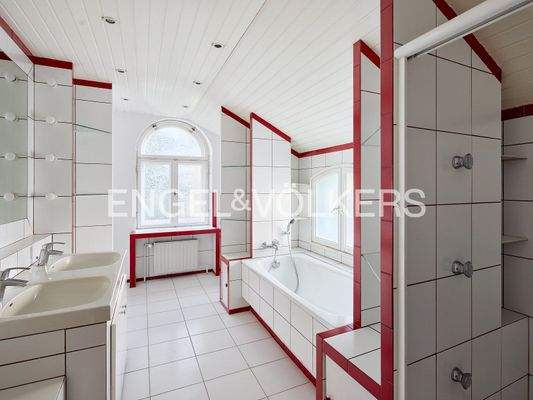 2. Badezimmer im 1. OG