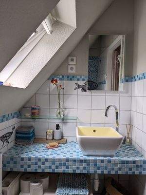 Gästebad OG Waschbecken