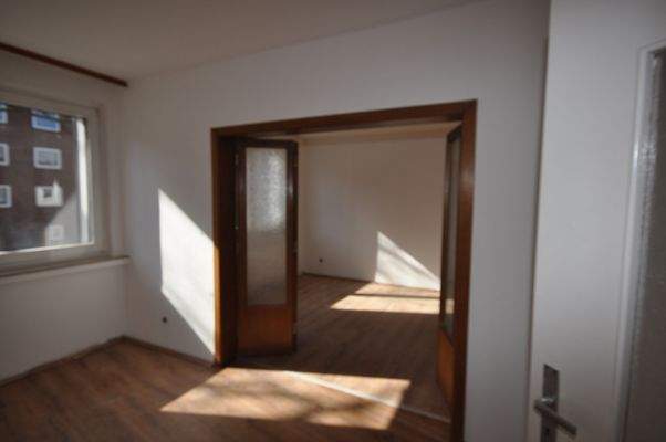 Helle 2,5-Zimmer-Wohnung