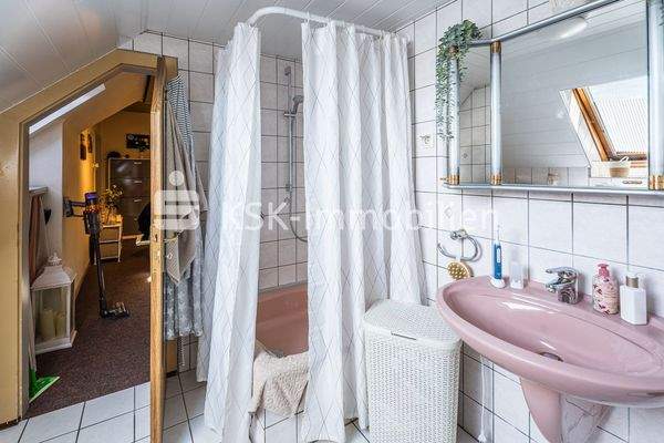 135642 Badezimmer Obergeschoss