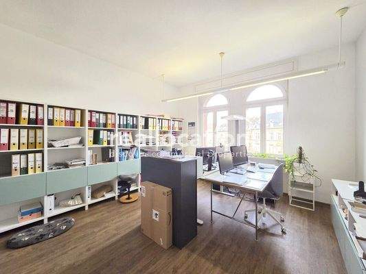 Büro