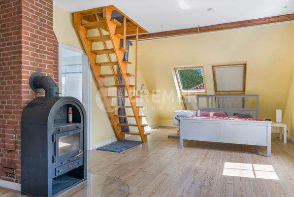 Whg. 1 Schlafzimmer, DG