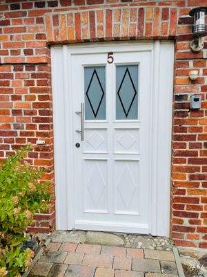 schöne Eingangstür