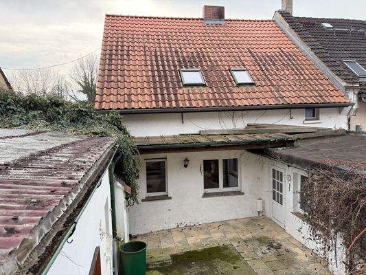 Blick vom Garten auf das Wo...