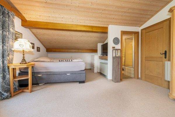 OG - mit Bad / WC App. 2