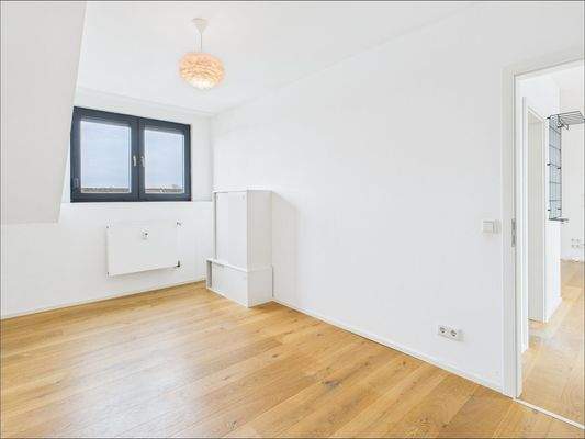 Kinder-/Arbeitszimmer