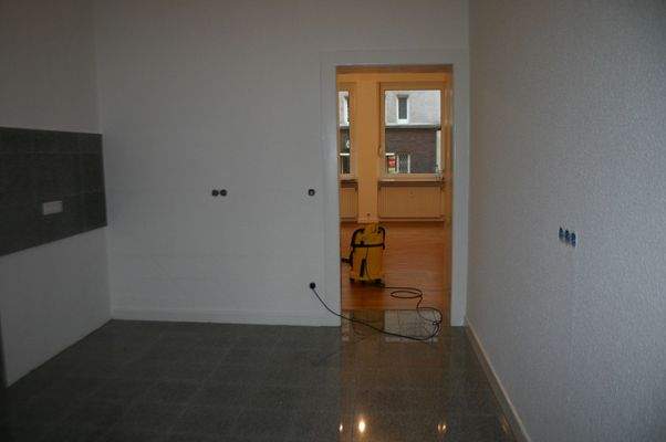 EGL_Blick in das Wohnzimmer.jpg