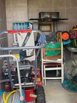 Abstellraum Gartengeräte
