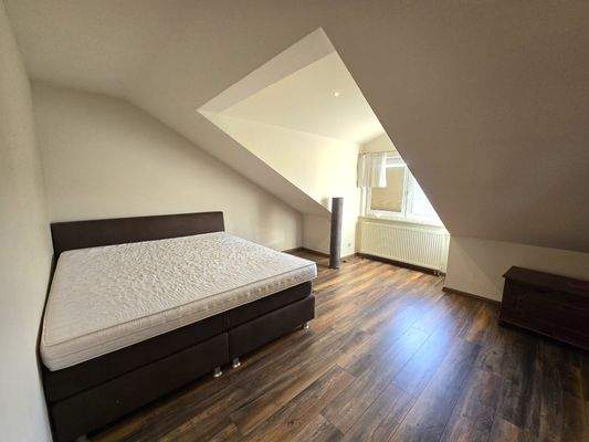 Schlafzimmer Dachgeschoss