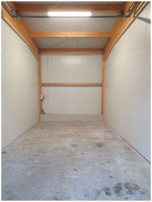 Stromanschlüsse vorhanden