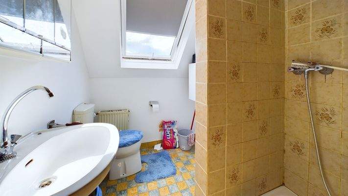 CAM01984G0-PR0424-STILL007