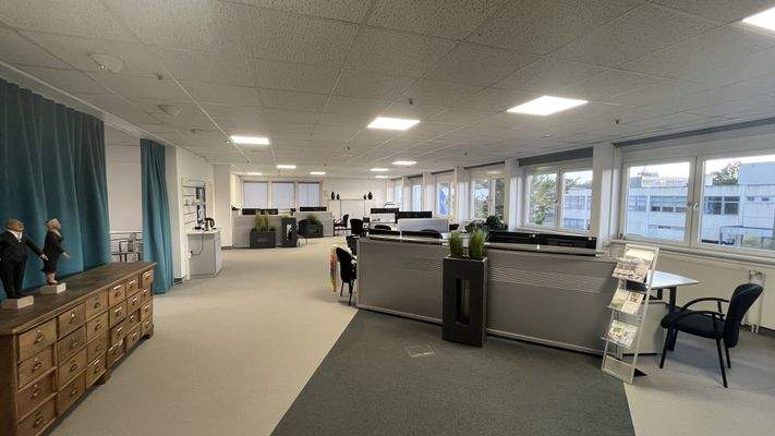 1. OG Empfang / Großraumbüro