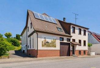 Einfamilienhaus_Hochdorf_Vorderseite2 (KI-modifiziert)