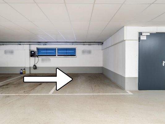 Tiefgaragenstellplatz im Erdgeschoss