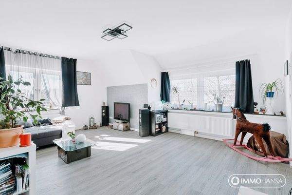 Vorderhaus OG Wohnzimmer