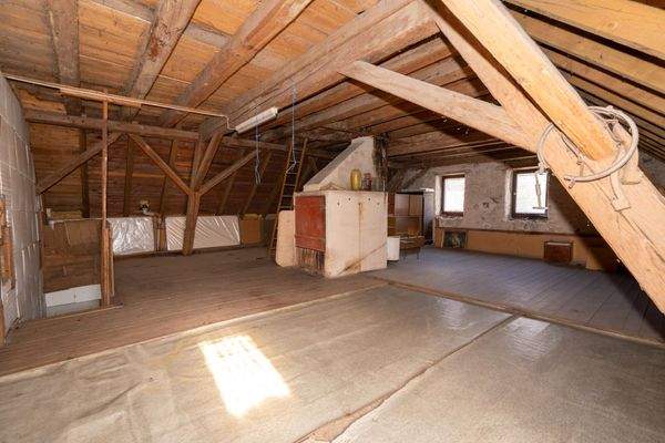 Speicher mit Räucherofen