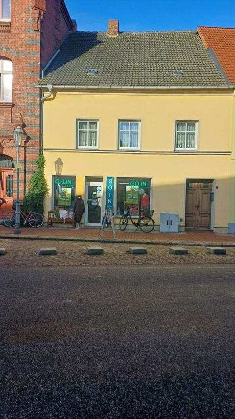 Röbel Ladenlokale, Ladenflächen 