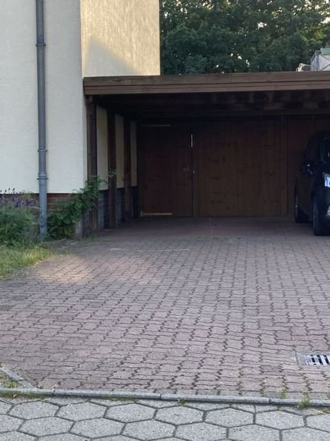 Glinde Garage, Glinde Stellplatz