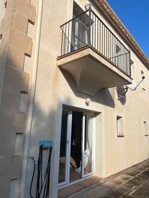 Balkon Hausansicht hinten zum Garten