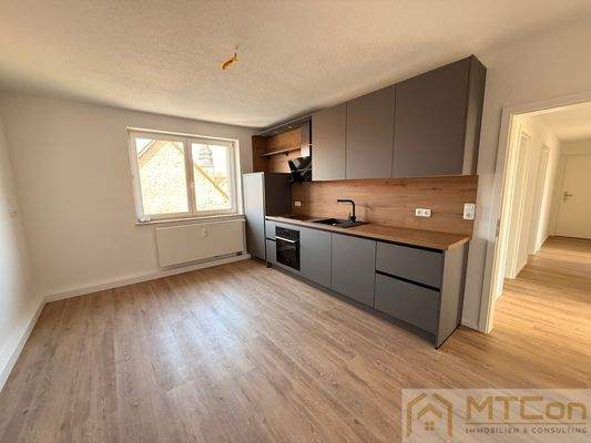 Küche mit EBK WHG OG links
