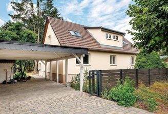 Hausansicht Strasse
