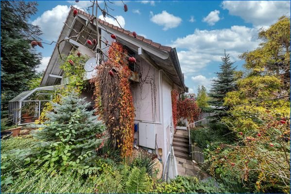 Haus Ansicht mit Eingang ELW