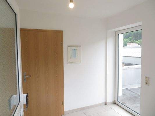 Diele mit Ausgang zur Terrasse