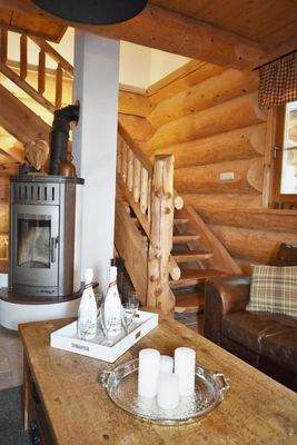 Wohnzimmer Kamin Treppenaufgang