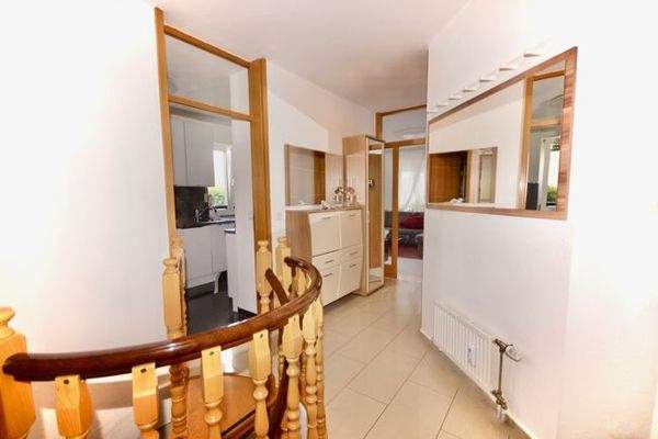 Wendeltreppe mit Zugang zum UG