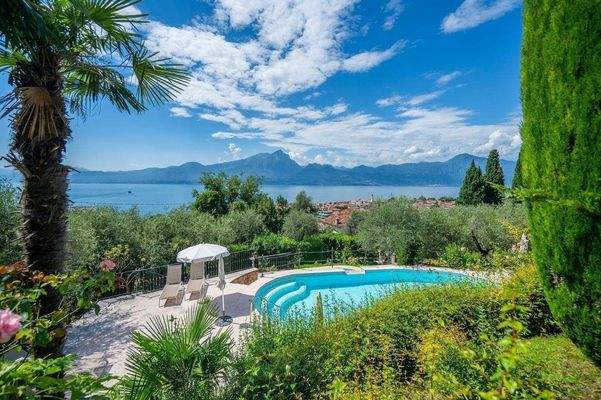 Tecnocasa Torri 0144.JPG