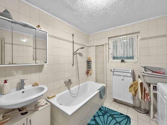 Bad - 1. Obergeschoss 23