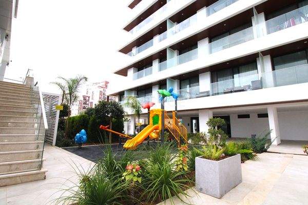 Furnished Flat for Sale with Sea View in Panorama Long Beach