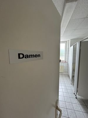 WC Damen