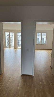 Beispiel Foto Blick auf Wohnzimmer u. Zimmer 2