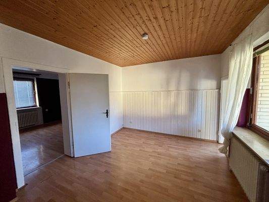 Durchgangszimmer im Erdgeschoss