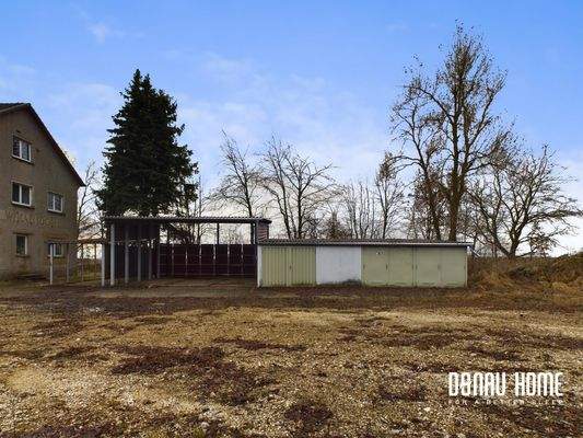 f611d54c-3bd3-4b2e-a380-ee87d85a7dc2