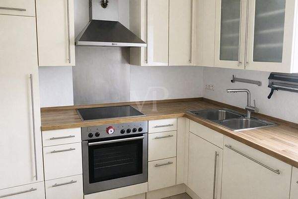 Moderne Einbauküche