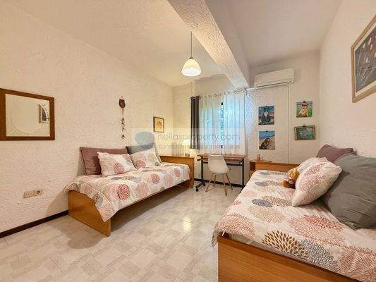 1c6d410370f54ab1ad4ae665bf0e6277-original