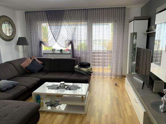 Wohnzimmer (1.OG links)