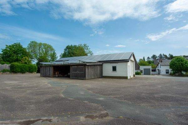 Ca. 300m² Nutzfläche