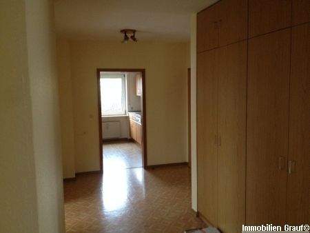 Flur mit Einbauschrank