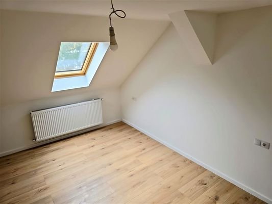 Schlafzimmer DG