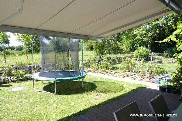 große Sonnenmarkise